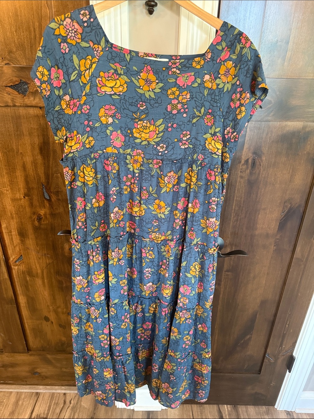 NATURAL LIFE flowy floral Print M
